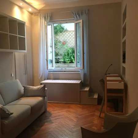 Le Petit Bourgeois De Apartman Nizza