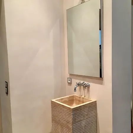 Le Petit Bourgeois De 公寓 尼斯